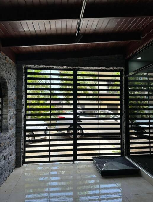 Appartamento The Jewel Kingston Esterno foto