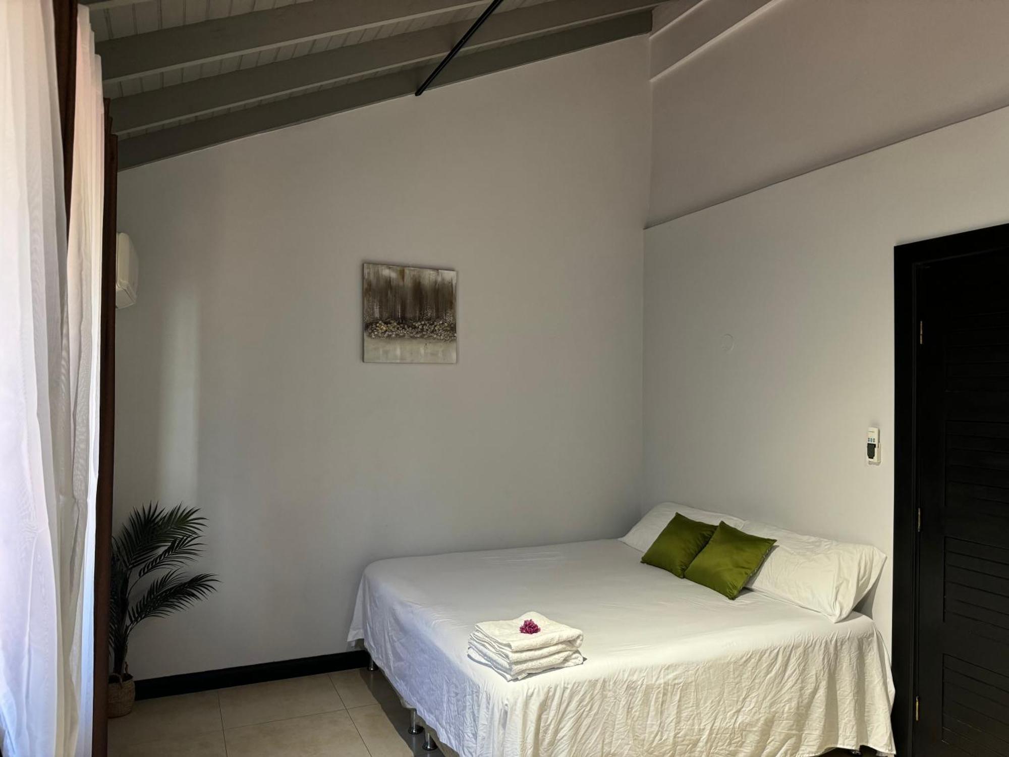Appartamento The Jewel Kingston Esterno foto